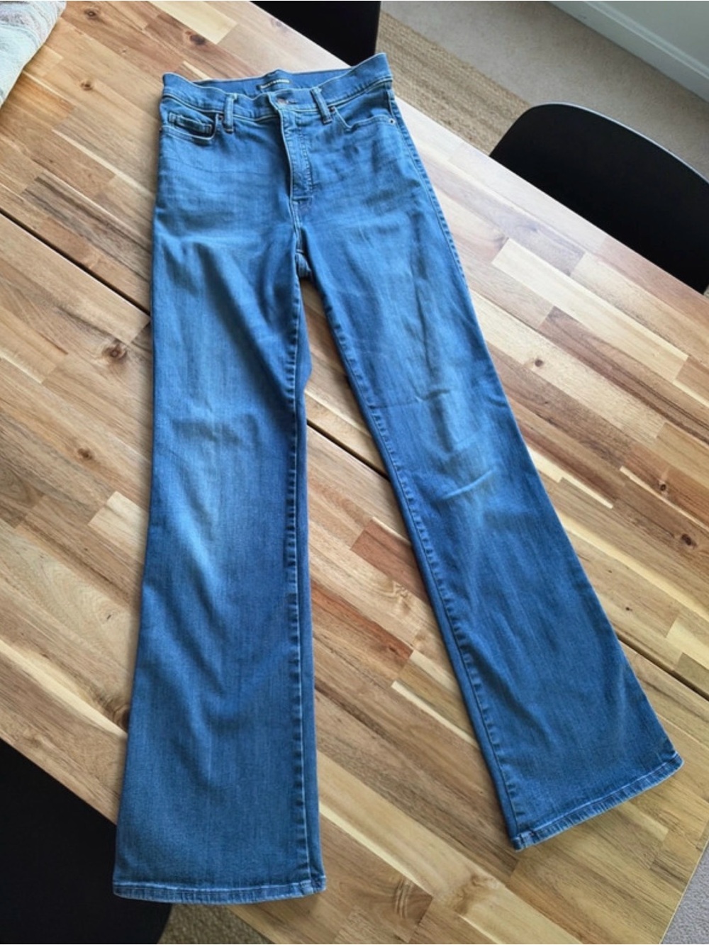 Lucky Brand High Rise Women's Flared Jeans in Medium Blue